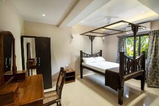Sea-View 2 Bedroom Serviced Apartment, Dona Paula Apartment in Goa, India