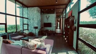 Phupandao Farmstay Villa in Laos