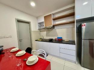 KK SUTERA AVENUE WT POOL OPP IMAGO 2BR 6pax (23AB) Apartment in Kota Kinabalu