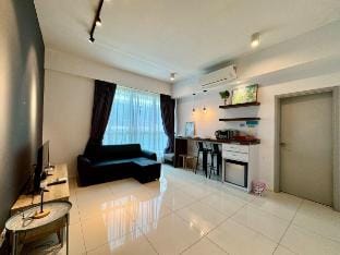 KK SUTERA AVENUE WT POOL OPP IMAGO 3BR 10px (109C) Apartment in Kota Kinabalu