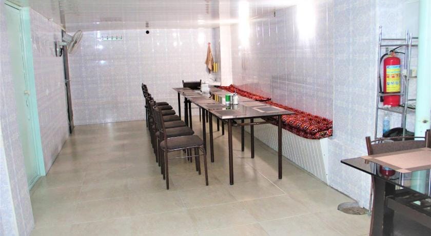 ANVAR'S GUESTS Hotel in Europe