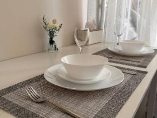 Claire's Empire/ with Pool/Near Airport/Cebu Apartment in Lapu-Lapu City