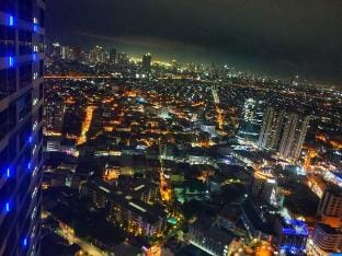 AIR Residences -CitySkyline View@48 (WiFi+Netflix) Apartment in Makati