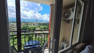 Primeworld District Penthouse in Mactan Cebu Apartment in Lapu-Lapu City