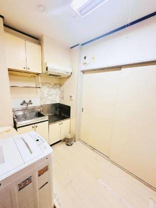 Tokyo West Shinjuku Hanabi Room Metro 5mins #205 Apartment in Shibuya