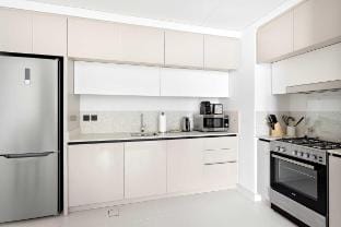 Silkhaus 1BDR Sea View Retreat w/ Private Beach Apartment in Dubai
