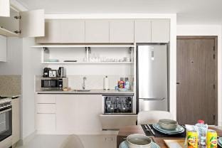 Silkhaus 1BDR in Marina Vista |  Private Beach Apartment in Dubai