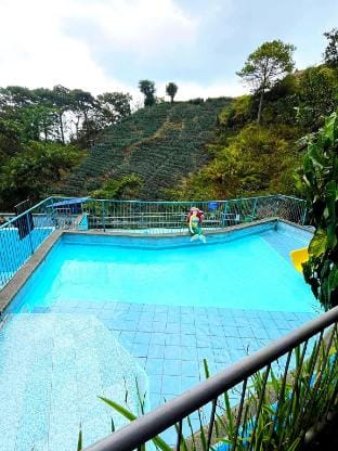 Private Resort Mountain View La Trinidad Villa in Cordillera Administrative Region