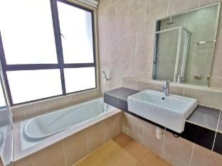 Spacious Family Beachfront Villa_Swiss Garden Ktn Villa in Terengganu, Malaysia