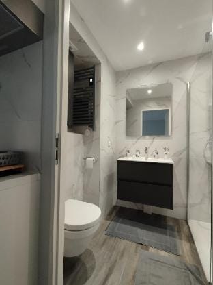 Le Bleu Marine Apartment in Fréjus