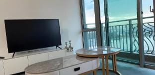 Swimming pool, Sauna, kid club, bowling  Apartment in Hong Kong