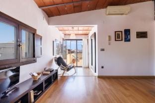 Unik Vacation Iconic Apartment in Tarragona