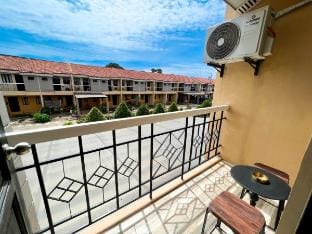 City Center 2BR Home near airport with Pool Access Vacation rental in Puerto Princesa