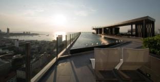 High floor Rooftop Infinity Pool TheBase ##12 Apartment in Pattaya City