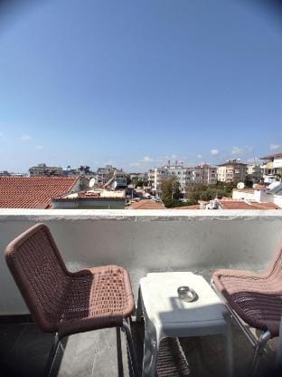 merkezde 1+0 daire . Vacation rental in Antalya Province