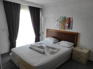 merkezde 1+0 daire . Vacation rental in Antalya Province