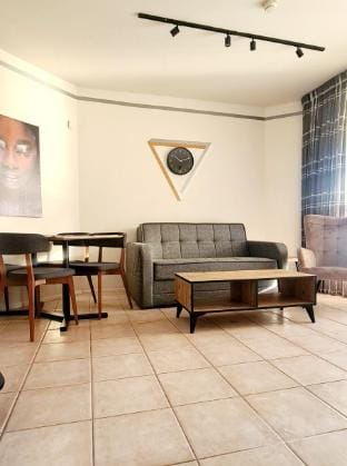 907GO to aprt Leonardo Bat Yam Apartment in Center District