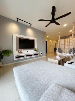 The New Sunset View Homestay @ Station 18 Vacation rental in Ipoh