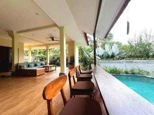 Sari Kembang villa ubud 2 Villa in Abiansemal