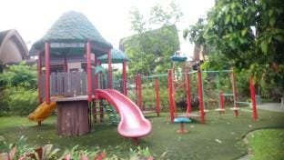 Vimalla Hills Villa 3-BR Bromo Villa in West Java