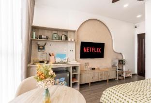 Lyn Homestay Room 5 ( Bui Vien WalkingStreet) Apartment in Ho Chi Minh City