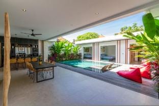 Villa Lys by Alfred in Bali - Charming 3BD Villa w/ Pool View Near Berawa Beach Villa in North Kuta