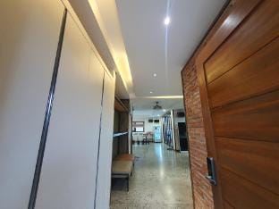 Spacious Villa 5BR (Villa F) Villa in Angeles