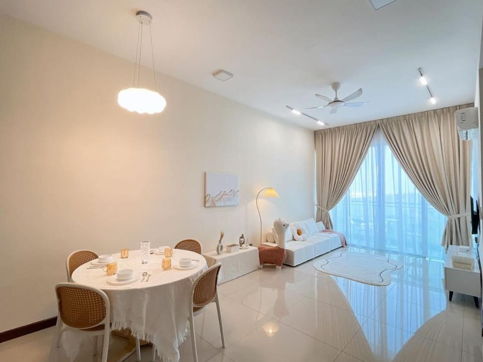 Paragon Suite By Antlerzone Apartment in Johor Bahru