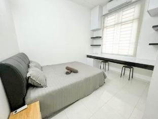 Cozy Landed Bukit Indah 9-11Pax 5Min To Aeon Mall Vacation rental in Johor Bahru