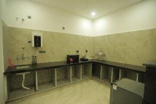 Snowdrop Home Luxury 2BHK Spacious Apt Apartment in Udaipur