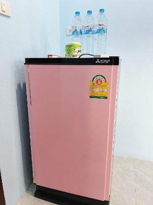 ศิริฆรินทร์ โฮมสเตย์  Vacation rental in Chon Buri Changwat