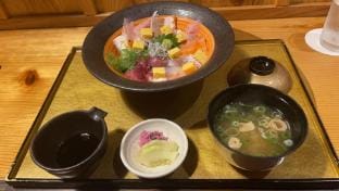 Good place to relax, hot spring, dinner OMAKSE Villa in Hiroshima Prefecture