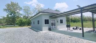 Inapan Seroja - Rumah Bukit Pauh Arau Perlis Vacation rental in Kedah