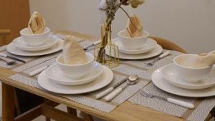 Modern Condo in Quezon City Wifi+Premium Tv apps Vacation rental in Pasig