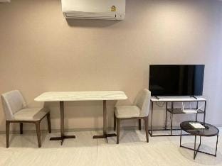 2 bed condo in city center Apartment in Bangkok