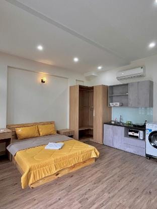 Spacious studio with a large balcony Apartment in Ho Chi Minh City