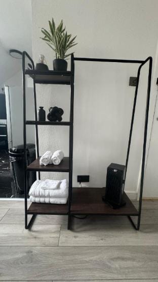 Studio/Sleeps3/CityCntr+Netflix+Parking+FreeSnacks Vacation rental in Kingston upon Thames