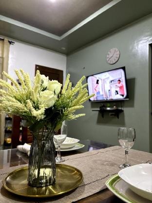 Charming Small House in Silang very near Tagaytay Vacation rental in Tagaytay