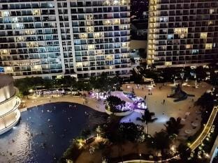 Azure a3-1br wavepool walk to SM mall near airport Apartment in Paranaque