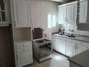 wemby Apartment in Alexandria