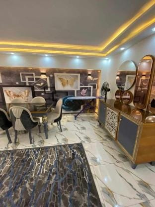 loran 11 Apartment in Alexandria