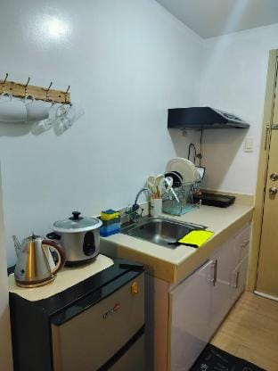 MPlace Staycation 9th Floor Tower A Apartment in Quezon City