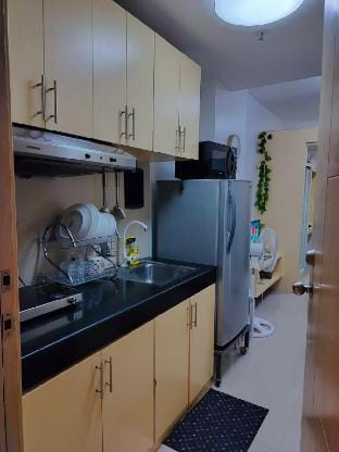 MPlace Staycation 5th Floor Tower A Apartment in Quezon City