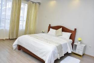 3 bedroom Blissful Airport Serviced Apt. Apartment in Nairobi