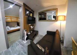 Modern Condo in Baguio's City Center Apartment in Baguio
