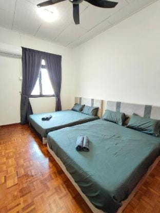 JB Town Centre Tasek Family Homestay 6 Bed 12 Ppl Vacation rental in Johor Bahru