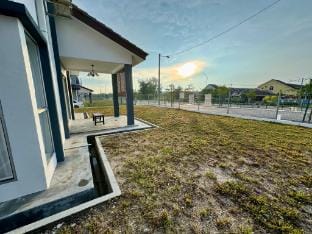 Rimbayu 81 Vacation rental in Perak Tengah District