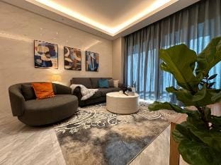 Tagaytay Penthouse Retreat w/ Heated Pool Apartment in Tagaytay