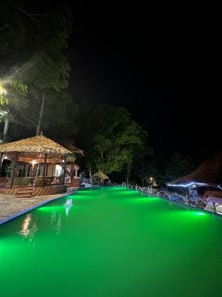 Bảo Quyên greenhouse  Villa in Laos