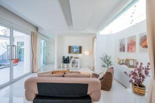 Sunset House Poolvilla (บ้านซันเซ็ท) Villa in Pattaya City